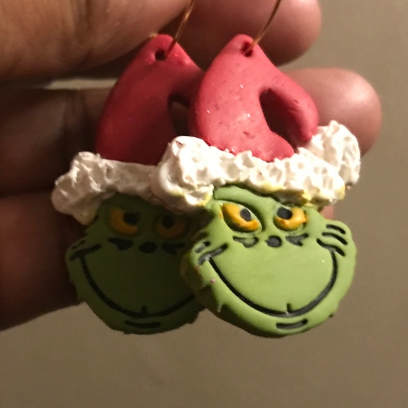 Grinch handmade Earrings Polymer Clay - Picture 1 of 1